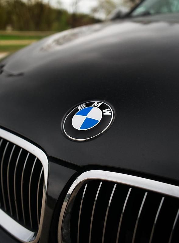 Gebraucht BMW 325 220 PS (161 kW) 2008 Schwarz Coupé