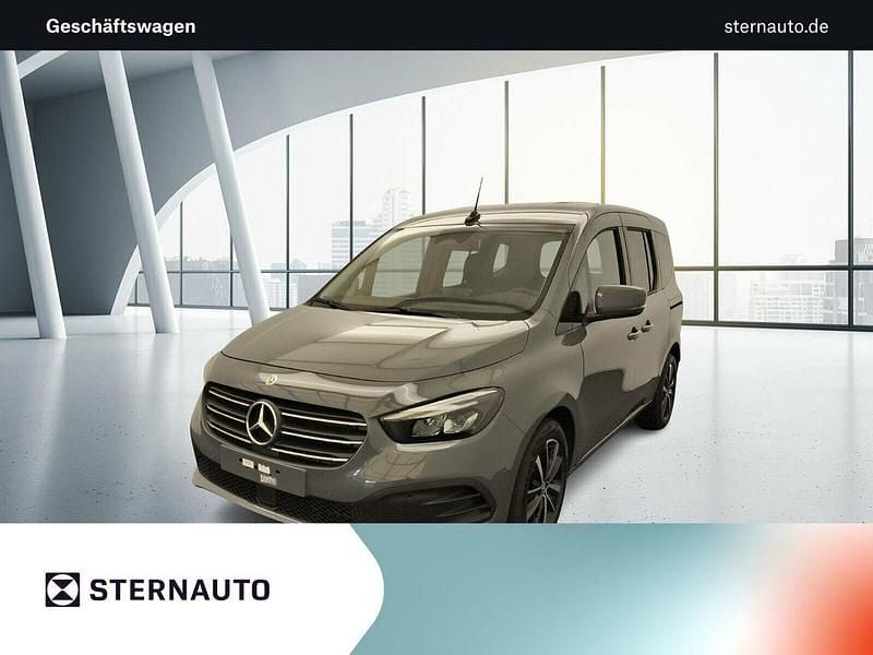 Grau Gebraucht 2025 Mercedes T180 Progressive Van / Kleinbus | 34.990 € (Etwas zu teuer) - Bild 1/4