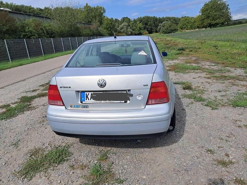 Gebraucht VW Bora 101 PS (74 kW) 1999 Limousine