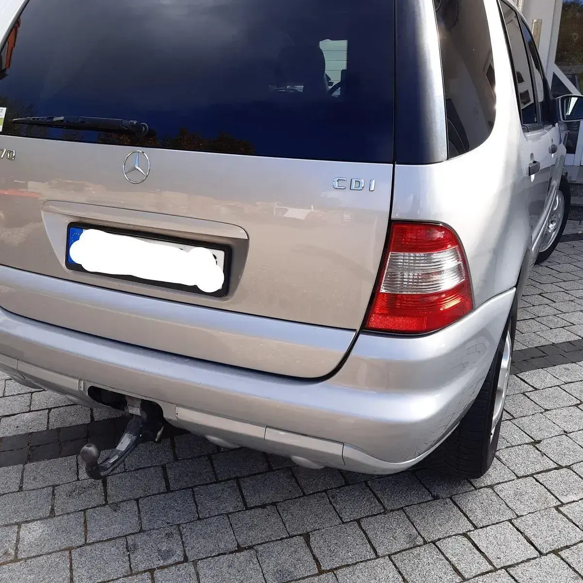 Gebraucht Mercedes ML270 163 PS (119 kW) 2002 Silber SUV