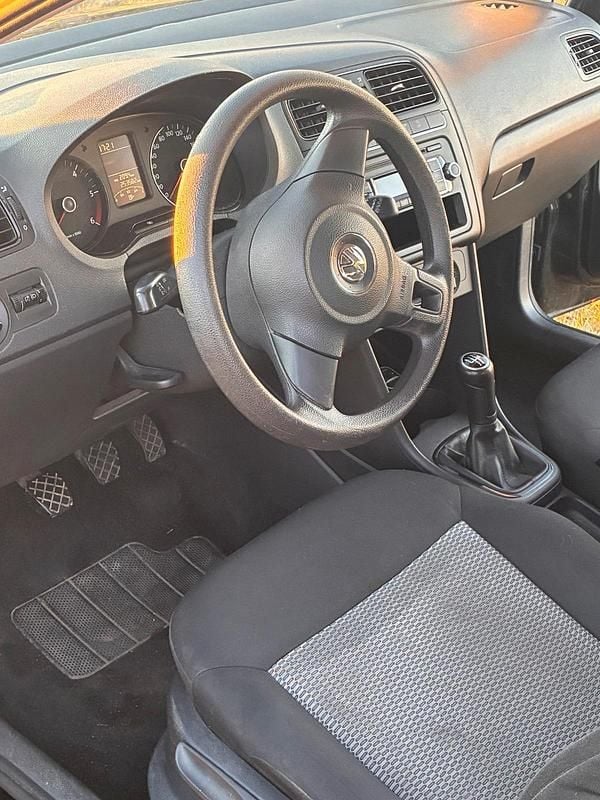 Gebraucht VW Polo 90 PS (66 kW) 2010 Schwarz Kleinwagen