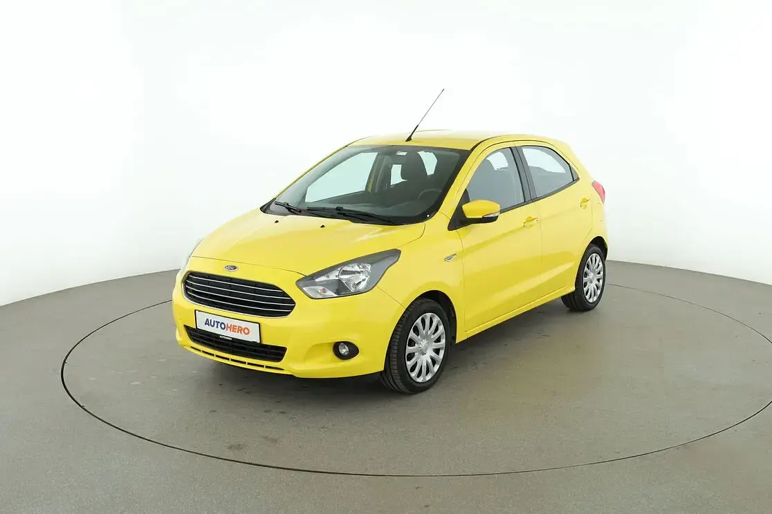 Gebraucht Ford Ka Plus Basis 69 PS (50 kW) 2017 Kleinwagen
