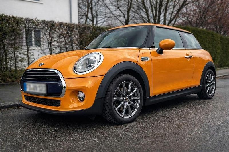 Second-hand Mini Cooper 136 CP (100 kW) 2016 Portocaliu Hatchback
