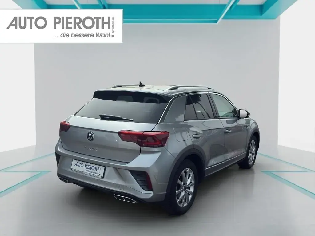 Gebraucht VW T-Roc R-line 150 PS (110 kW) 2023 Pyritsilber metallic SUV