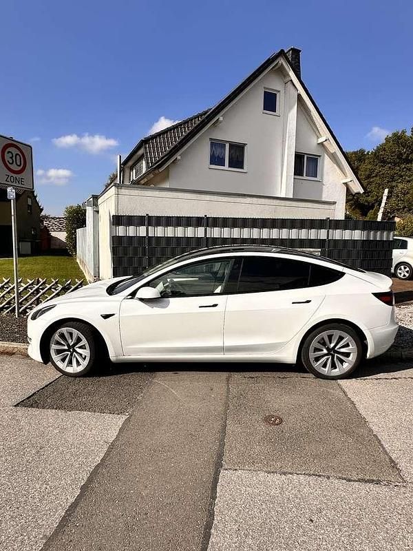 Gebraucht Tesla Model 3 366 kW (498 PS) 2022 Limousine