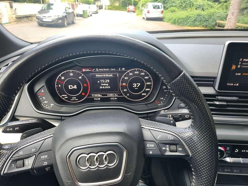 Schwarz Gebraucht 2018 Audi Q5 Sport SUV | 35.500 € - Bild 1/4