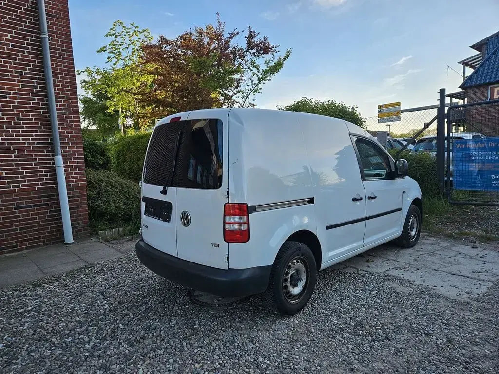 Occasion VW Caddy 102 ch (75 kW) 2015 Blanc Monospace
