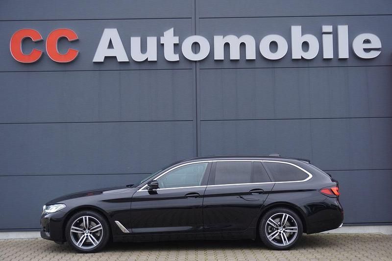Gebraucht BMW 520 190 PS (139 kW) 2023 Schwarz Limousine