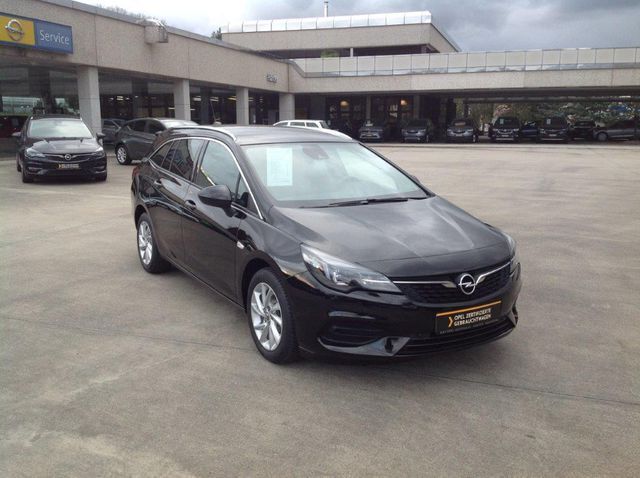 Gebraucht Opel Astra Elegance 131 PS (96 kW) 2021 Schwarz (onyx schwarz) Kombi