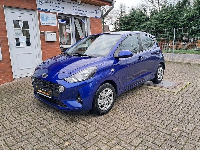 Gebraucht Hyundai i10 Select 67 PS (49 kW) 2021 Blau Kleinwagen