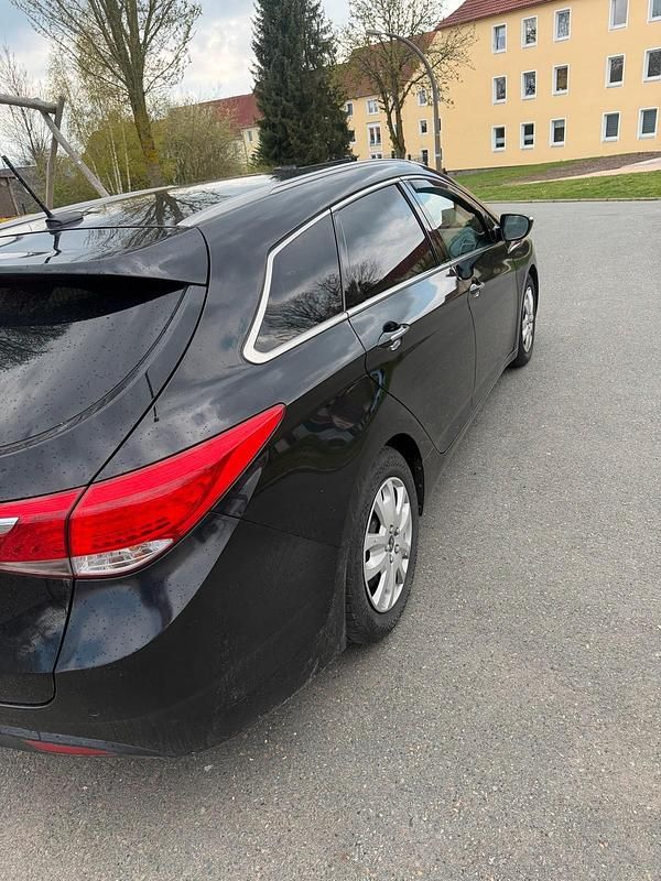 Gebraucht Hyundai i40 2013 Schwarz Kombi