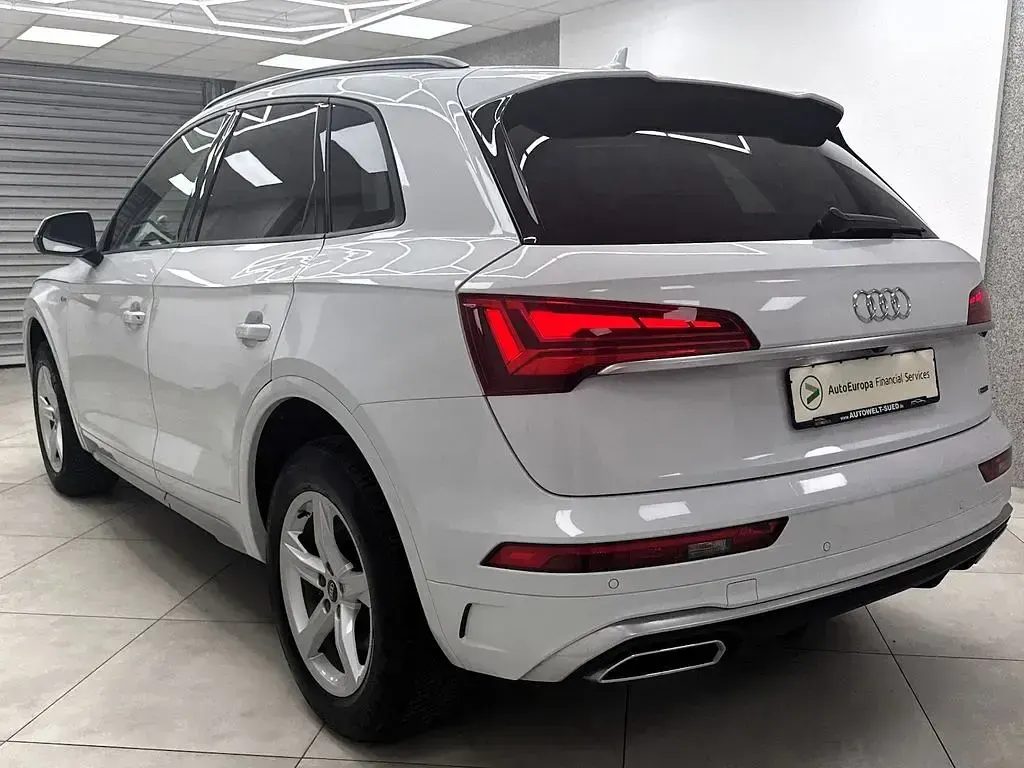Gebraucht Audi Q5 S-Line 204 PS (150 kW) 2023 Gletscherweiß (metallic) SUV