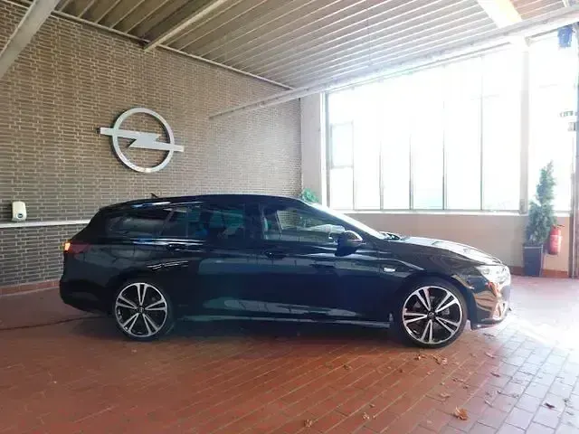 Gebraucht Opel Insignia Ultimate 174 PS (127 kW) 2022 Schwarz Kombi