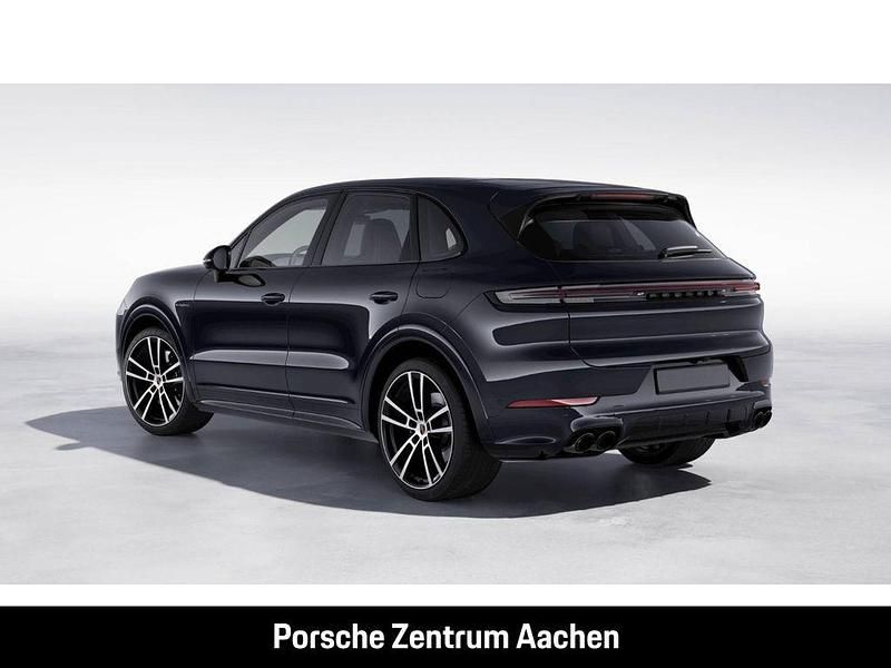 Gebraucht Porsche Cayenne 470 PS (345 kW) 2023 Schwarz SUV