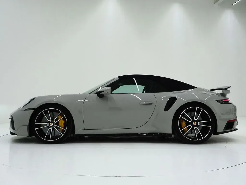 Gebraucht Porsche 992 650 PS (478 kW) 2023 Grau Cabrio