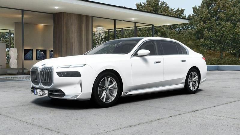 Neu BMW i7 334 kW (455 PS) 2026 Alpinweiß uni Limousine