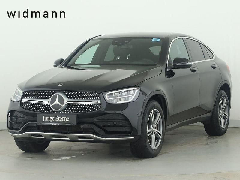 Gebraucht Mercedes GLC300 AMG 245 PS (180 kW) 2022 Unilack schwarz Coupé