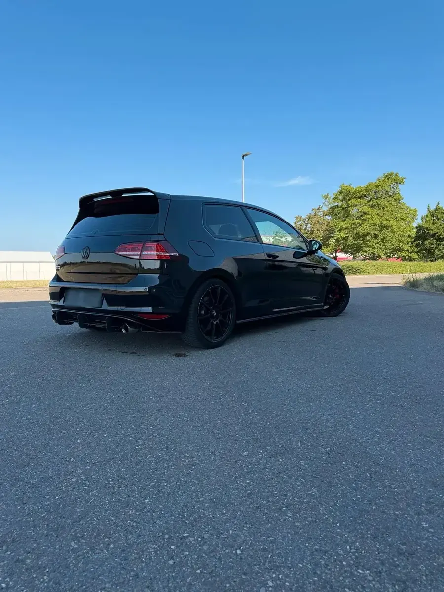 Gebraucht VW Golf VII GTI 220 PS (161 kW) 2014 Schwarz Coupé