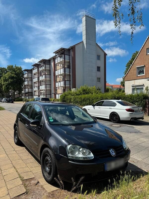 Schwarz Gebraucht 2005 VW Golf V Kleinwagen | 2.200 € (Fairer Preis) - Bild 1/4