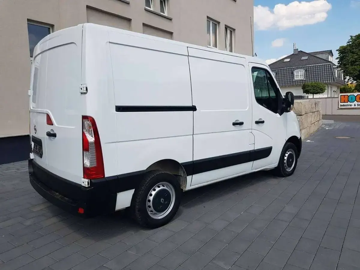 Gebraucht Opel Movano 110 PS (80 kW) 2018 Van / Kleinbus