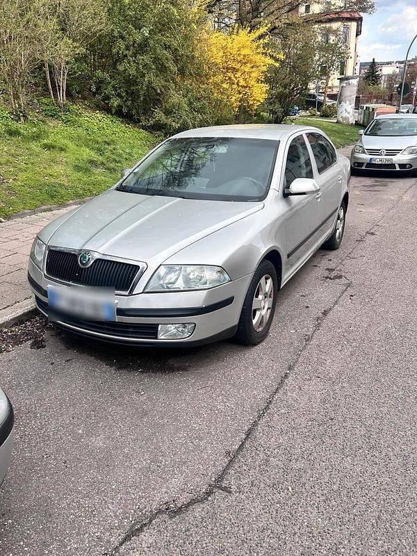 Gebraucht Skoda Octavia 105 PS (77 kW) 2005 Silber Limousine