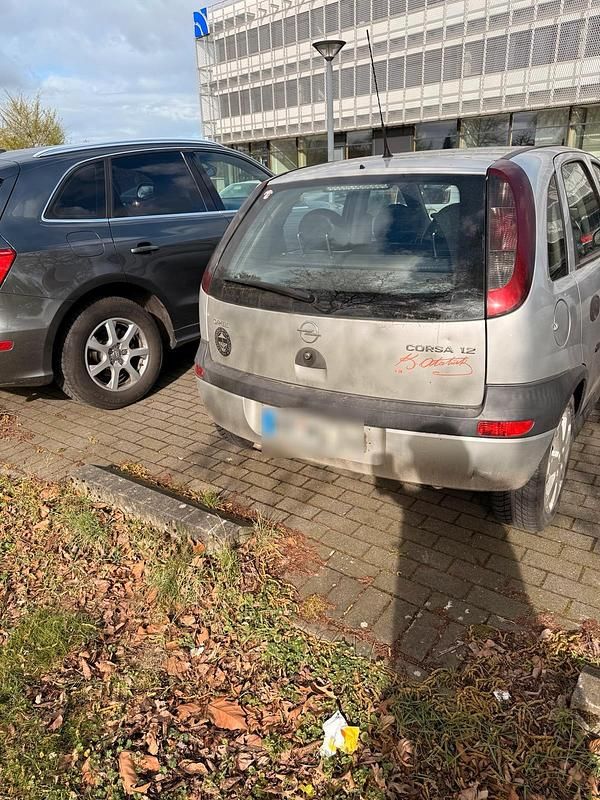 Gebraucht Opel Corsa 75 PS (55 kW) 2002 Silber Kleinwagen