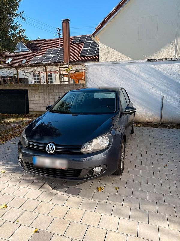 Blau Gebraucht 2009 VW Golf VI Kleinwagen | 4.000 € (Etwas zu teuer) - Bild 1/4