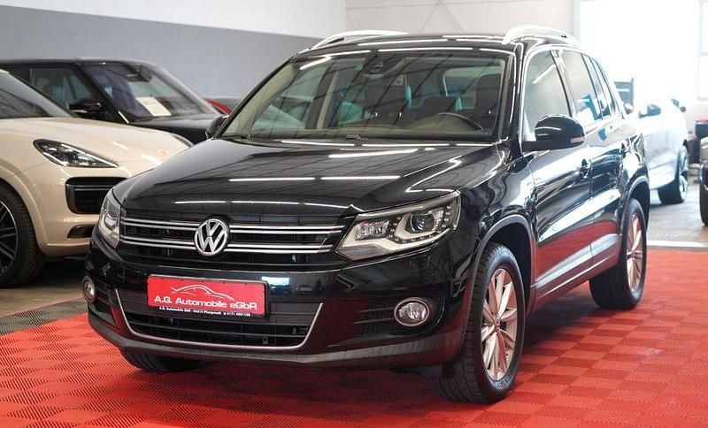 Schwarz Gebraucht 2012 VW Tiguan Sportline SUV | 8.750 € (Guter Preis) - Bild 1/4