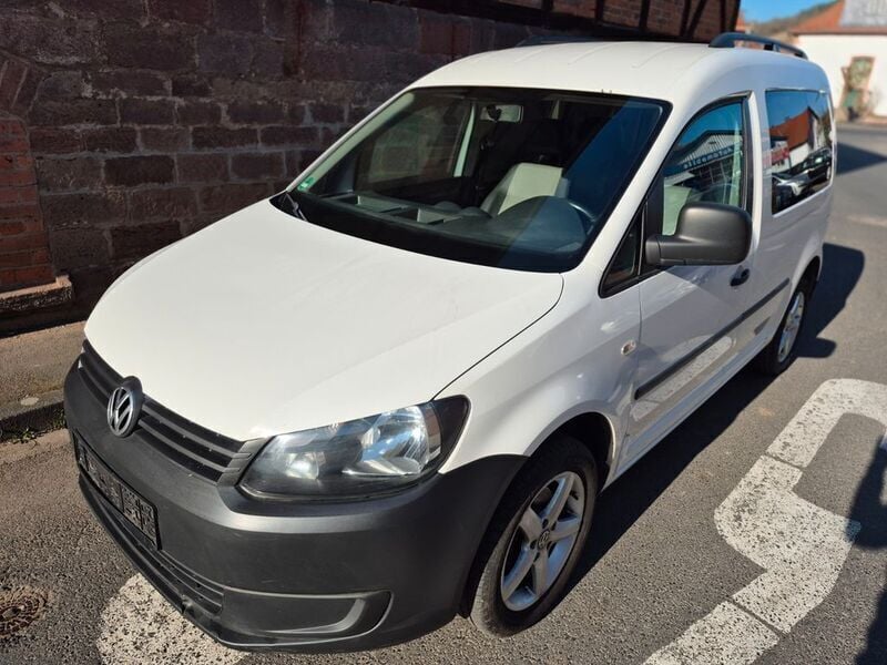 Weiß Gebraucht 2014 VW Caddy Van / Kleinbus | 5.950 € (Guter Preis) - Bild 1/4