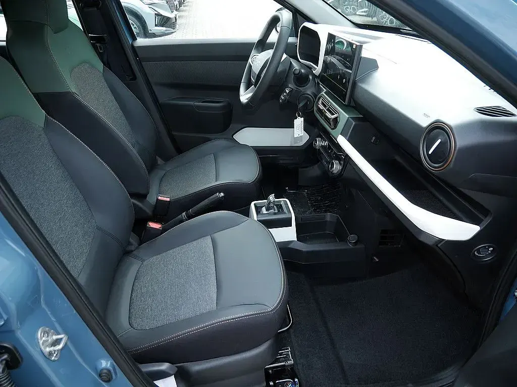 Nowe Dacia Spring Extreme 75 kW (102 KM) 2026 Niebieski Hatchback