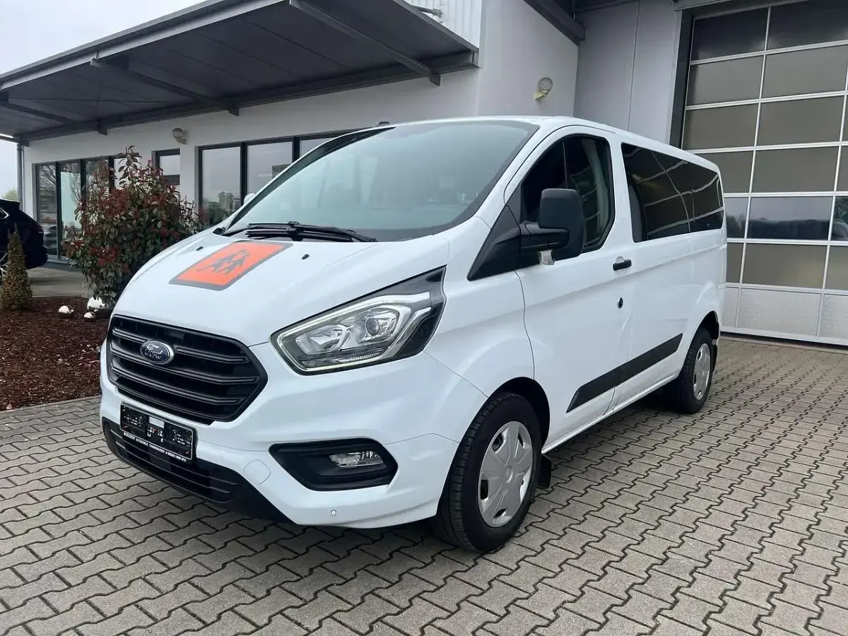 Gebraucht Ford Transit Custom Trend 105 PS (77 kW) 2020 Frostweiß Kombi
