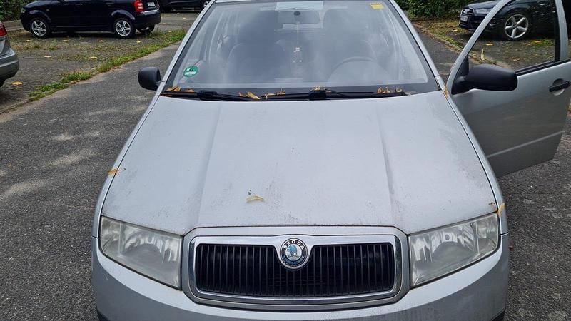 Silber Gebraucht 2002 Skoda Fabia Kombi | 800 € (Superpreis) - Bild 1/4