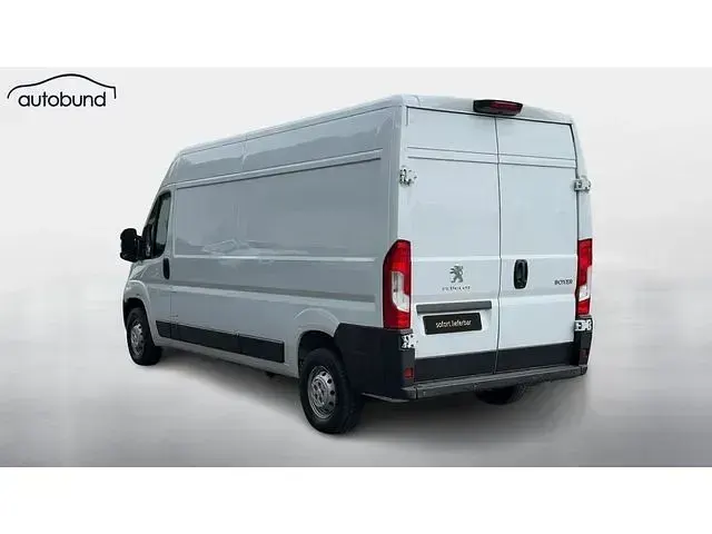 Gebraucht Peugeot Boxer 140 PS (102 kW) 2024 Van