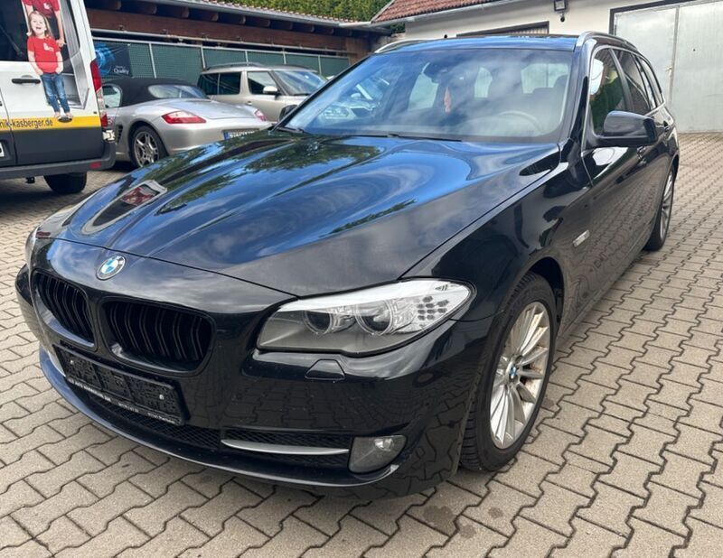 Schwarz Gebraucht 2012 BMW 525 Kombi | 8.900 € (Guter Preis) - Bild 1/4