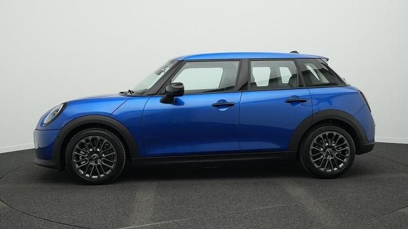 Gebraucht Mini Cooper 156 PS (114 kW) 2024 Blau Kleinwagen
