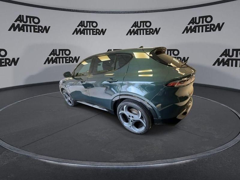 Neu Alfa Romeo Tonale Veloce 174 PS (127 kW) 2026 Verde monza metallic SUV