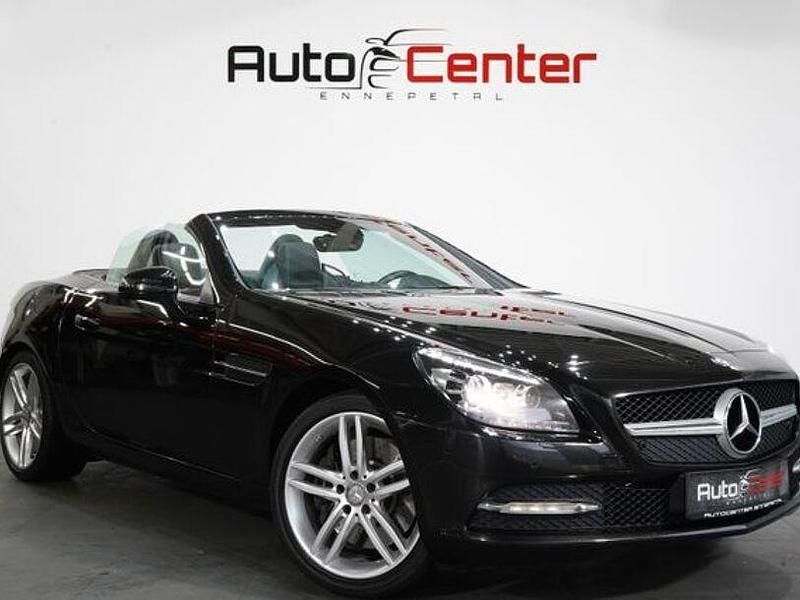 Gebraucht Mercedes SLK200 184 PS (135 kW) 2015 Schwarz Cabrio