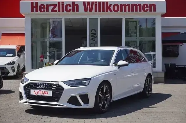 Gebraucht Audi A4 S-Line 163 PS (119 kW) 2021 Weiß Kombi