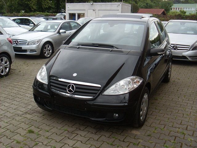 Schwarz Gebraucht 2008 Mercedes A150 Classic Limousine | 2.990 € (Superpreis) - Bild 1/4