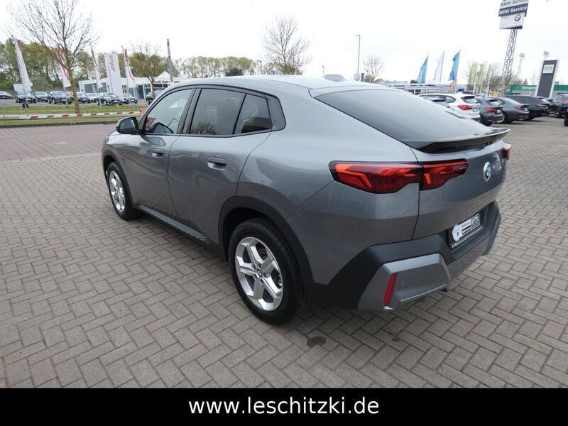 Gebraucht BMW X2 150 PS (110 kW) 2024 Grau SUV