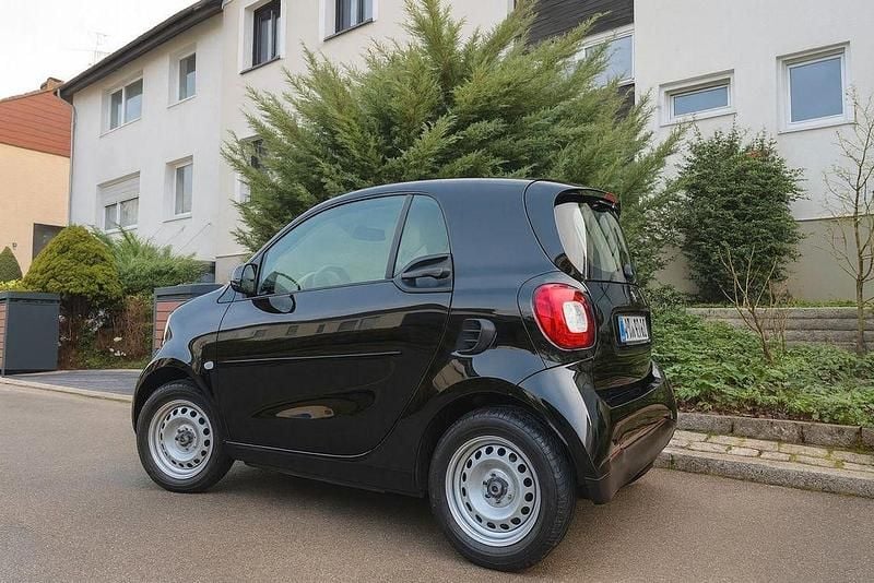 Gebraucht Smart ForTwo Electric Drive 60 kW (82 PS) 2021 Coupé