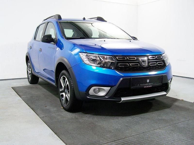 Gebraucht Dacia Sandero Celebration 101 PS (74 kW) 2020 Blau (metallic) SUV