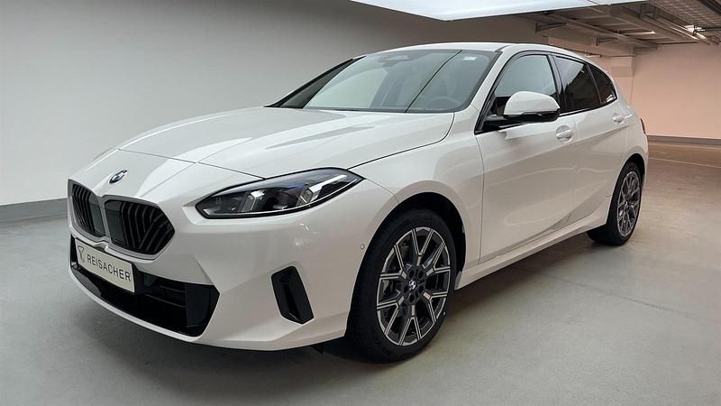 Alpinweiss Gebraucht 2025 BMW 116 Shadowline Kleinwagen | 28.990 € (Etwas zu teuer) - Bild 1/4