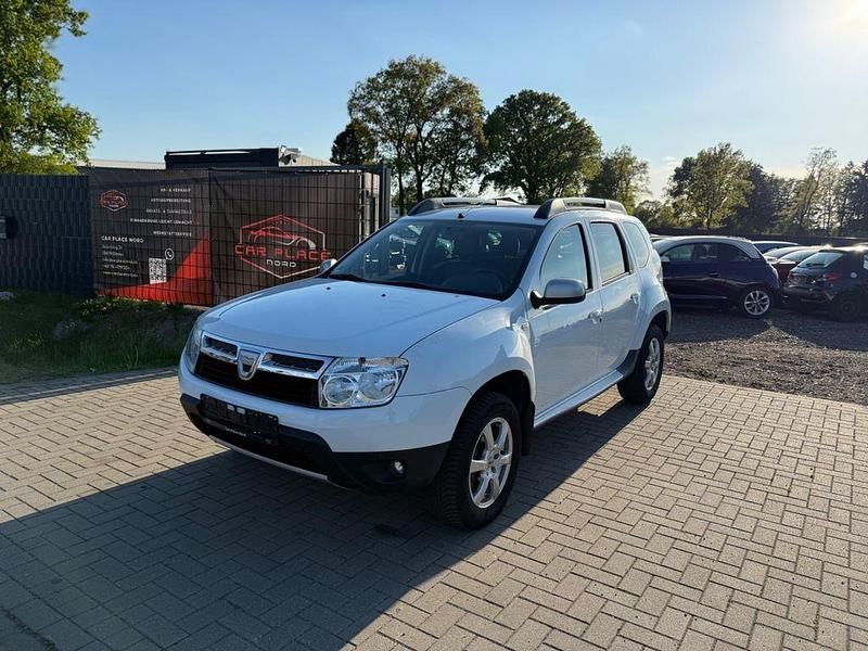 Weiß Gebraucht 2010 Dacia Duster Prestige SUV | 4.390 € (Fairer Preis) - Bild 1/4