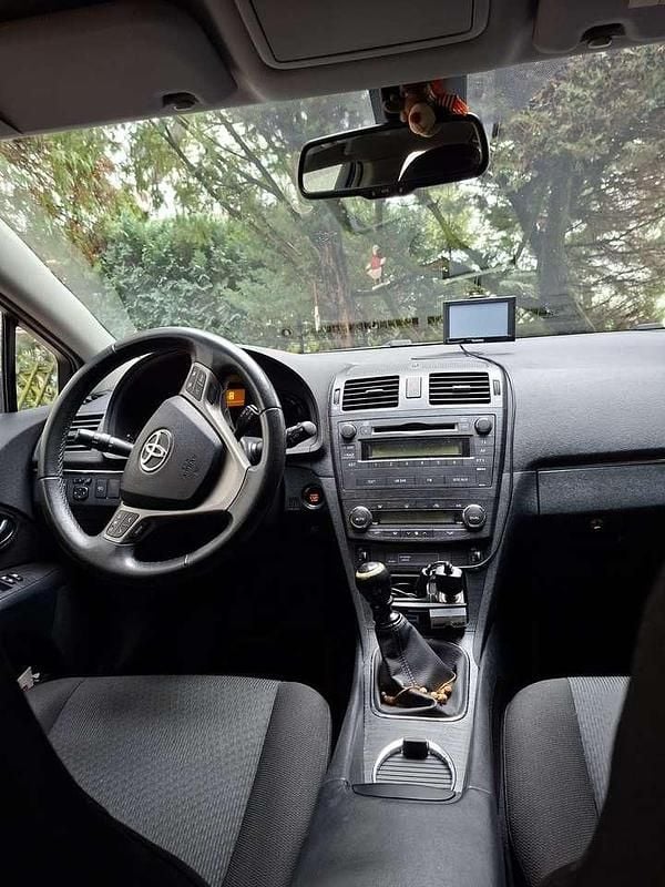 Gebraucht Toyota Avensis Executive 150 PS (110 kW) 2010 Schwarz Kombi