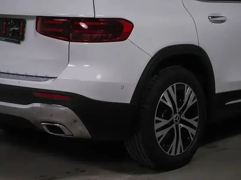 Gebraucht Mercedes GLB220 Progressive 190 PS (139 kW) 2025 Weiß SUV