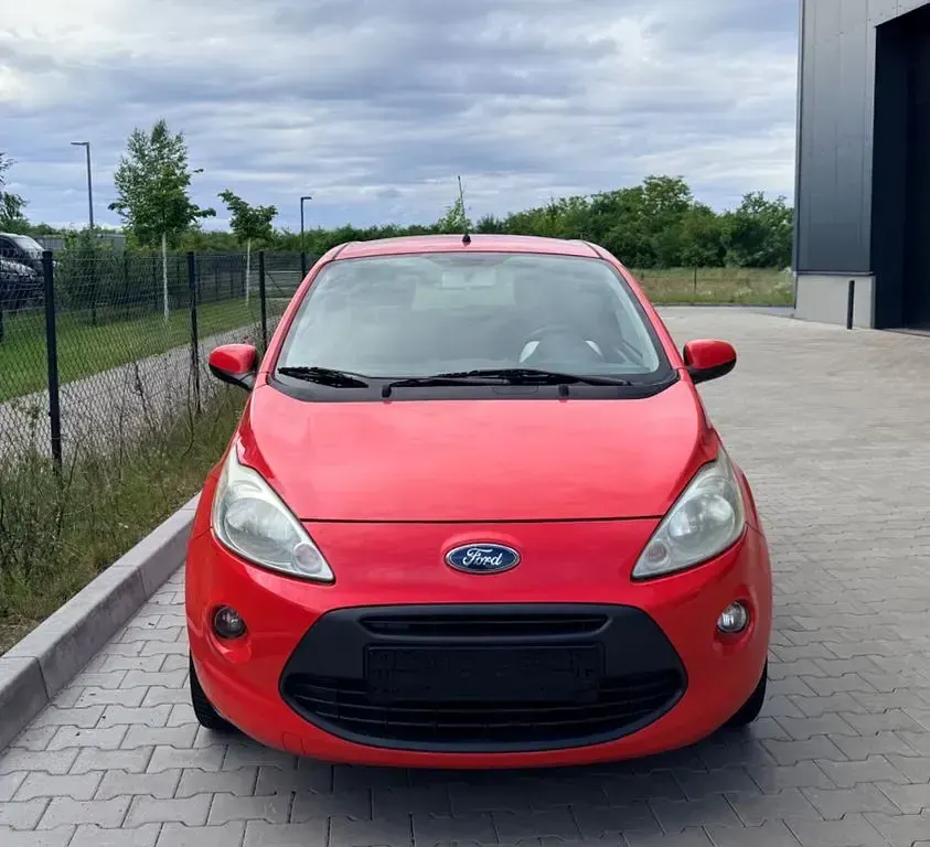 Gebraucht Ford Ka Titanium 69 PS (50 kW) 2009 Rot Kleinwagen