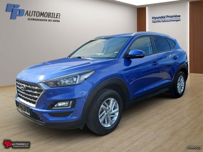 Blau Gebraucht 2018 Hyundai Tucson Trend SUV | 18.990 € - Bild 1/4