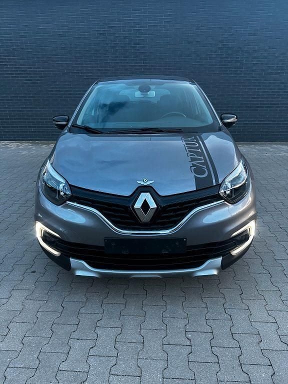 Gebraucht Renault Captur Intens 90 PS (66 kW) 2018 Grau SUV