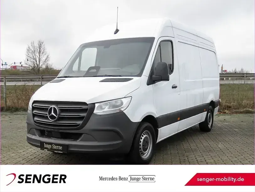 Używany Mercedes Sprinter 150 KM (110 kW) 2024 Van